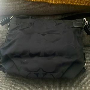 Coach women’s shoulder bag